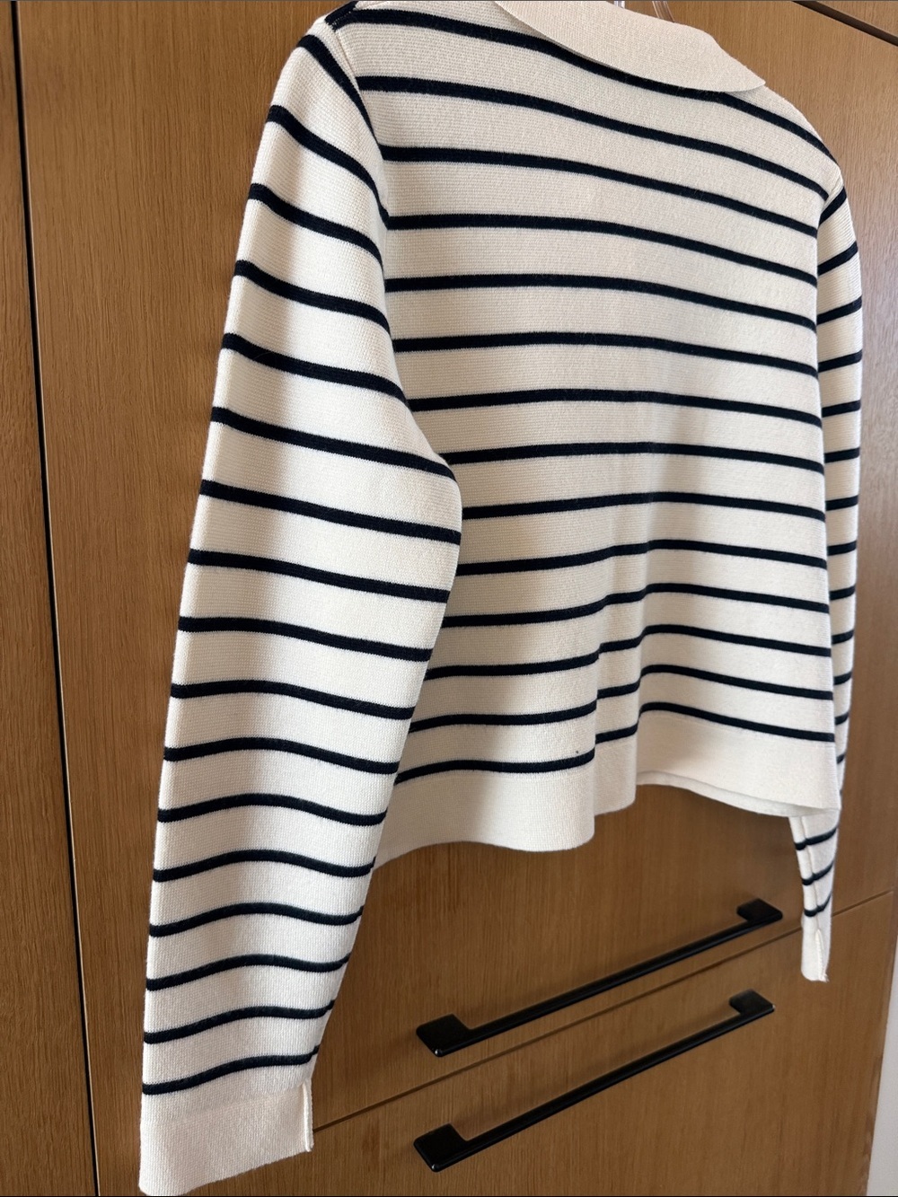 Sézane Betty Cardigan in Ecru and Navy Blue Color Womens size Small/Medium - Picture 10 of 13